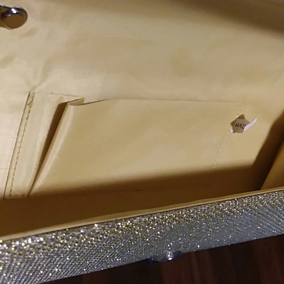 Damara Evening Clutch - Picture 6 of 8